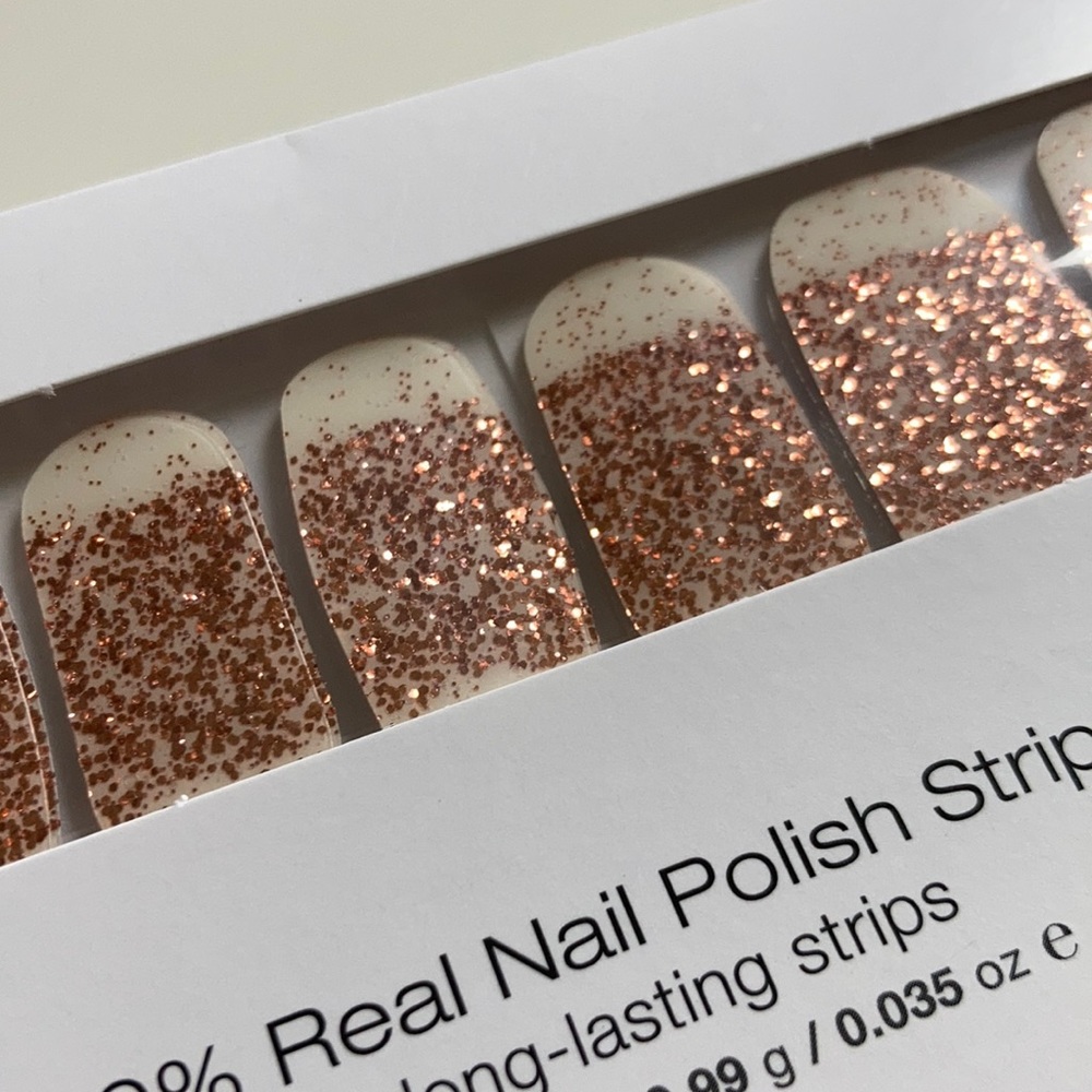 Color Street Coming Up Rose Gold